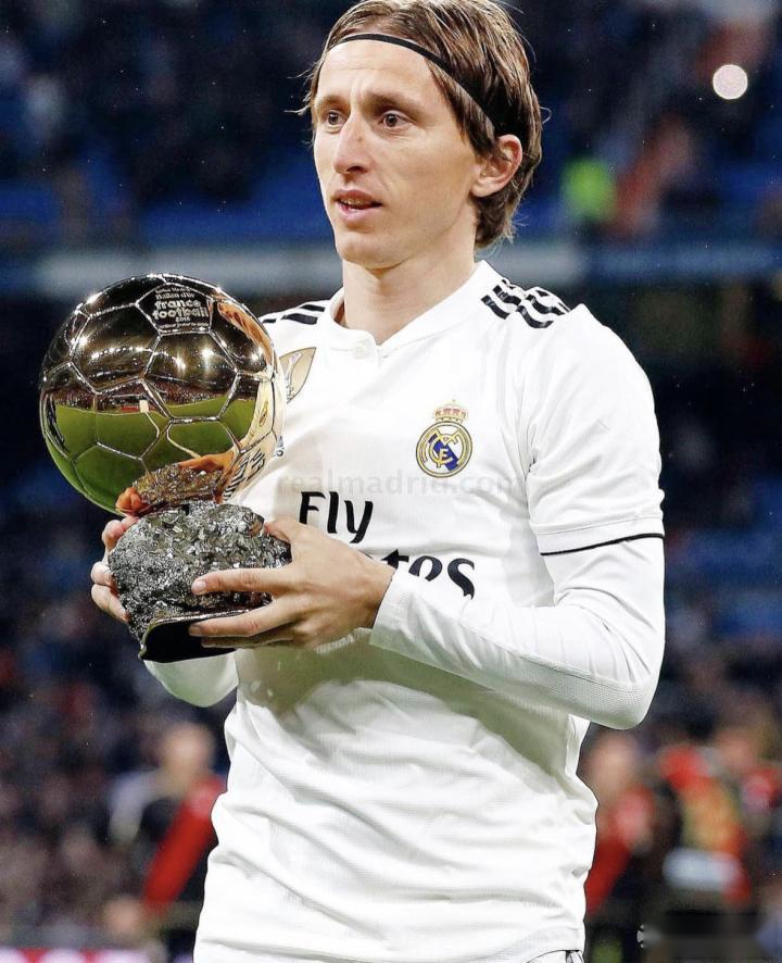 FIFA女足最新排名：中国女足下降1位至第17，亚洲第4