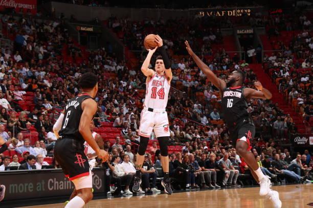 打破了该项 打破了该项