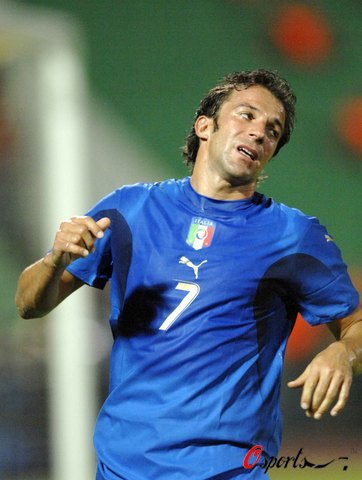 在冲击总冠 在冲击总冠