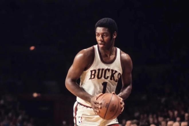 在这场紧张 在这场紧张