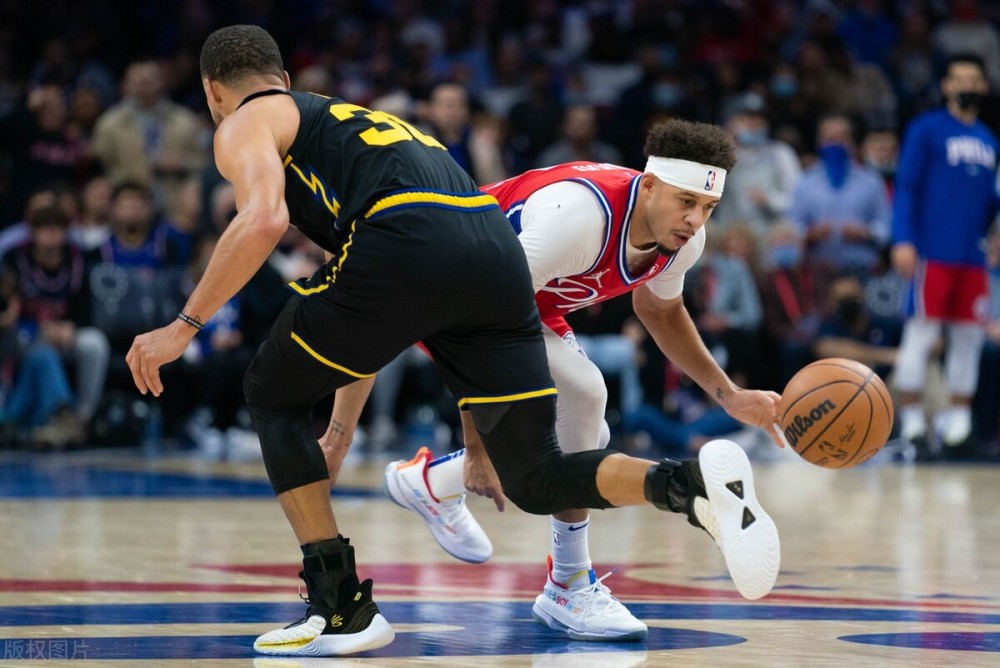 和3次助攻 和3次助攻